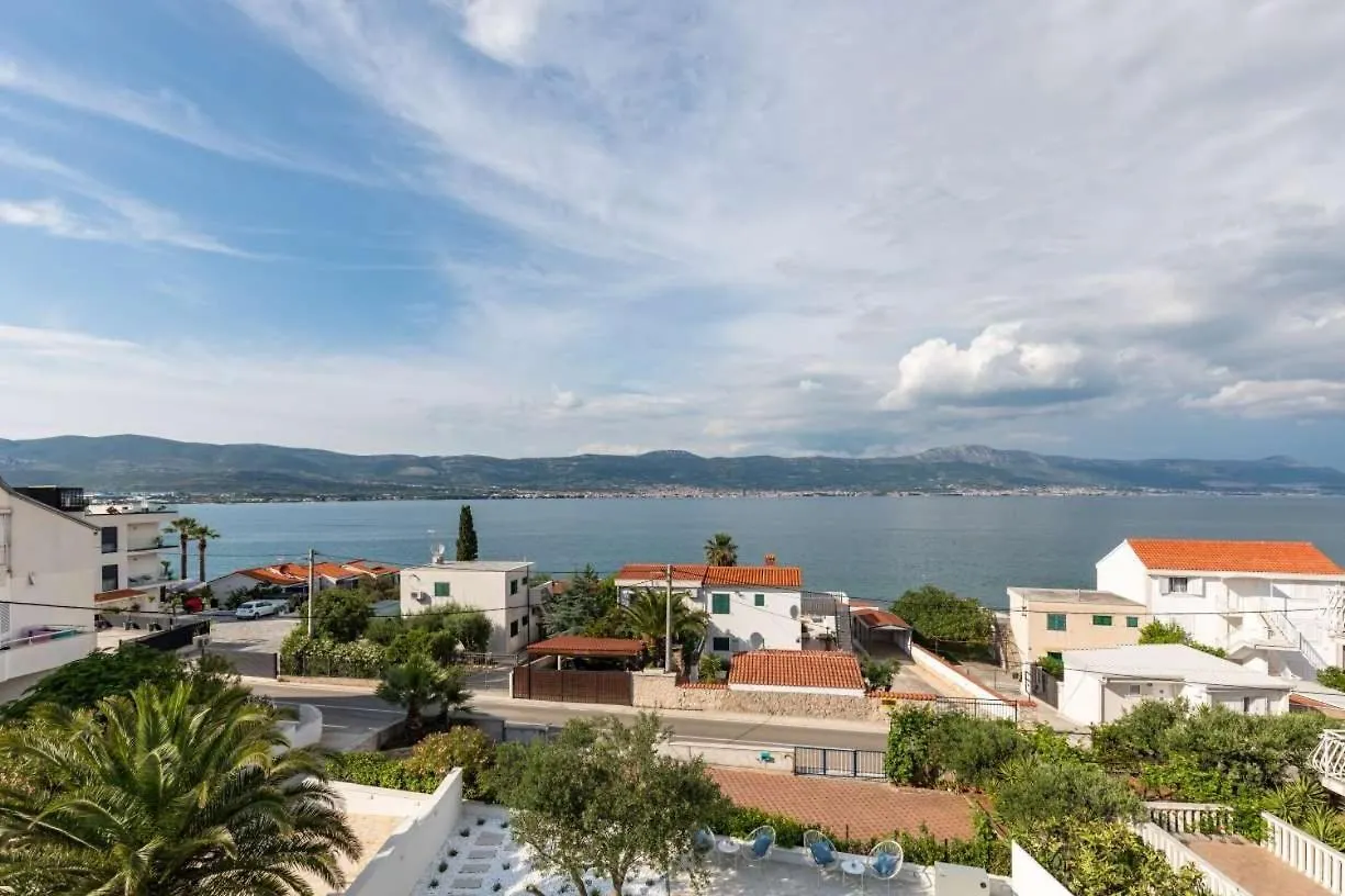 Apartment In Arbanija With Sea View, Terrace, Air Conditioning, Wifi 5139-5 Trogir Croatia