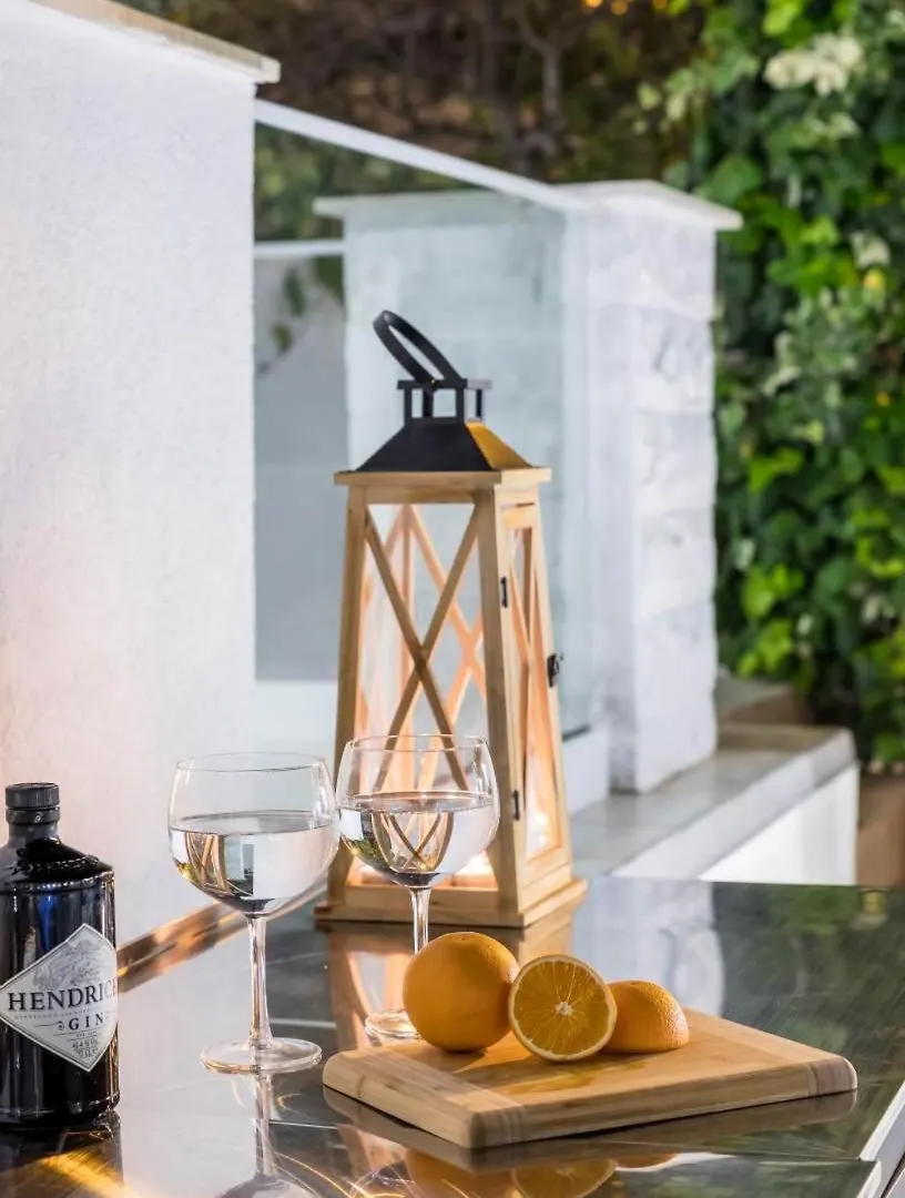 Apartment In Arbanija With Sea View, Terrace, Air Conditioning, Wifi 5139-5 تروغير