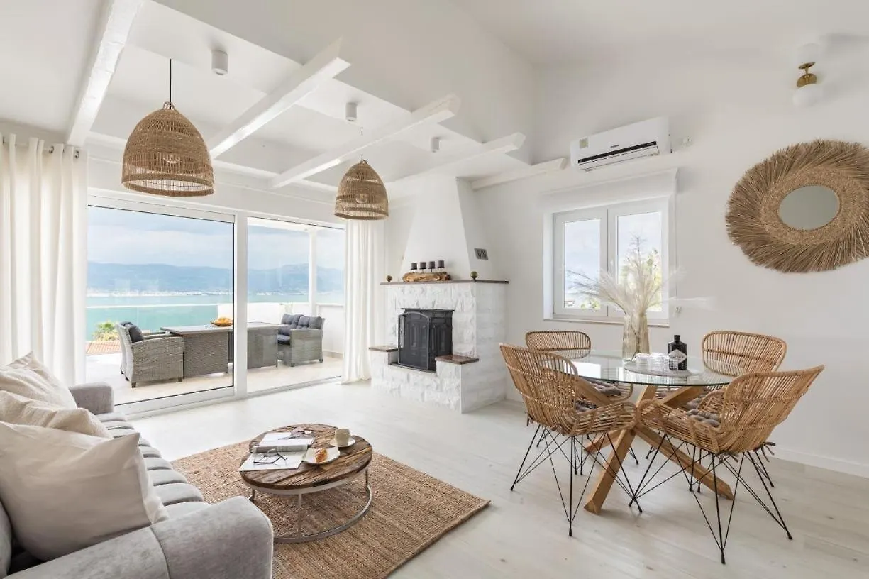 Apartment In Arbanija With Sea View, Terrace, Air Conditioning, Wifi 5139-5 تروغير 0*,  كرواتيا